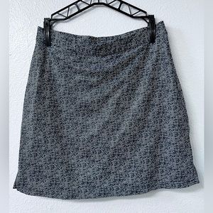 Peter Millar golf skirt